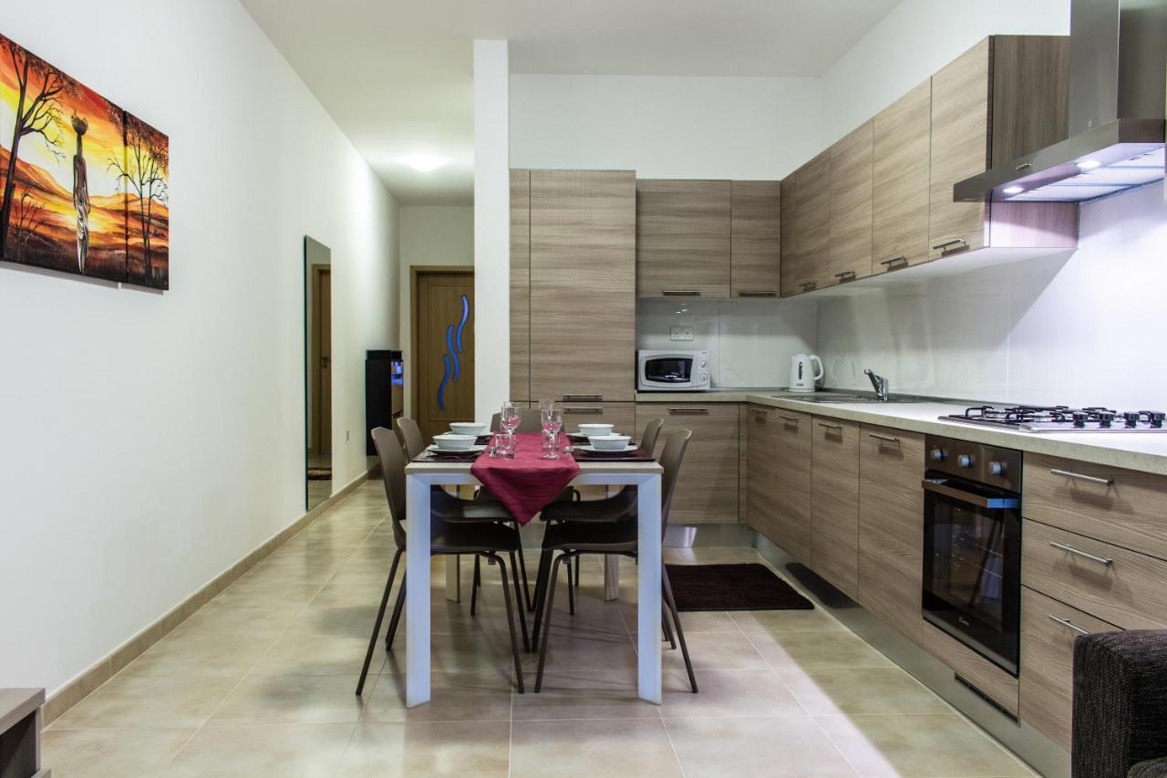 2 Bedroom Apartment Close To City Centre Tas-Sienja Kültér fotó